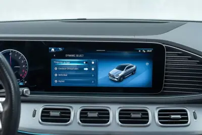 Mercedes-Benz GLE 350 2023 - 81950 EUR, 74000 km - AUTO.MOTO.pt - 74000km - foto 48 de 60