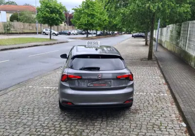 Fiat Tipo 2020 - 13500 EUR, 103000 km - AUTO.MOTO.pt - 103000km - foto 4 de 17