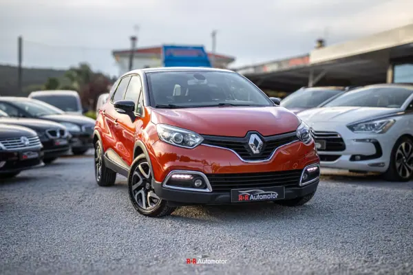 Renault Captur 1.5 dCi Exclusive 2015 Diesel — 191 000 km · Bragança Renault Captur 2015