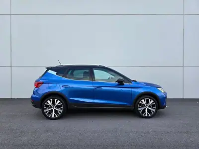 SEAT Arona 2023 - 16900 EUR, 73900 km - AUTO.MOTO.pt - 73900km - foto 7 de 37