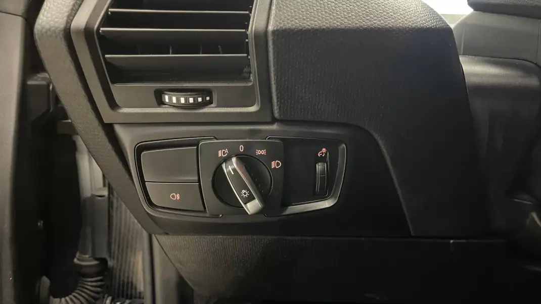 BMW i3 2021 - 22990 EUR, 23272 km - AUTO.MOTO.pt - 23272km - foto 41 de 42