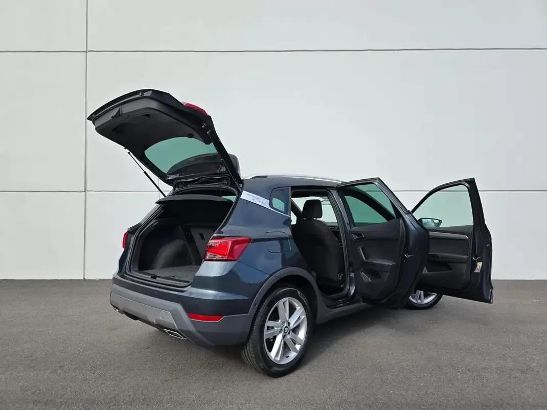 SEAT Arona 2020 - 14500 EUR, 61900 km - AUTO.MOTO.pt - 61900km - foto 11 de 42