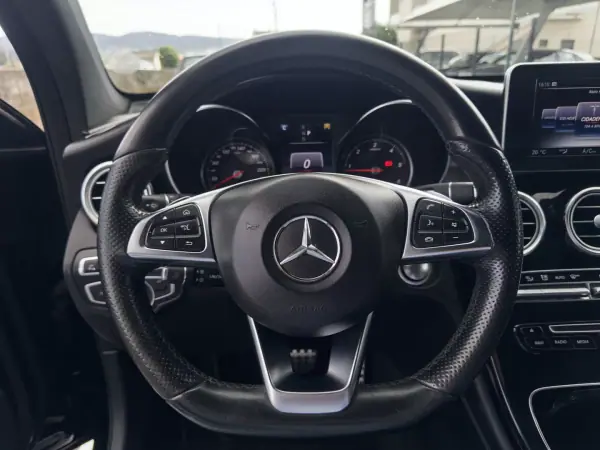 Mercedes-Benz GLC 220 2016 - 37990 EUR, 180000 km - AUTO.MOTO.pt - 180000km - foto 23 de 45