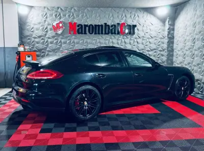 Porsche Panamera 2014 - 37990 EUR, 220436 km - AUTO.MOTO.pt - 220436km - foto 2 de 39