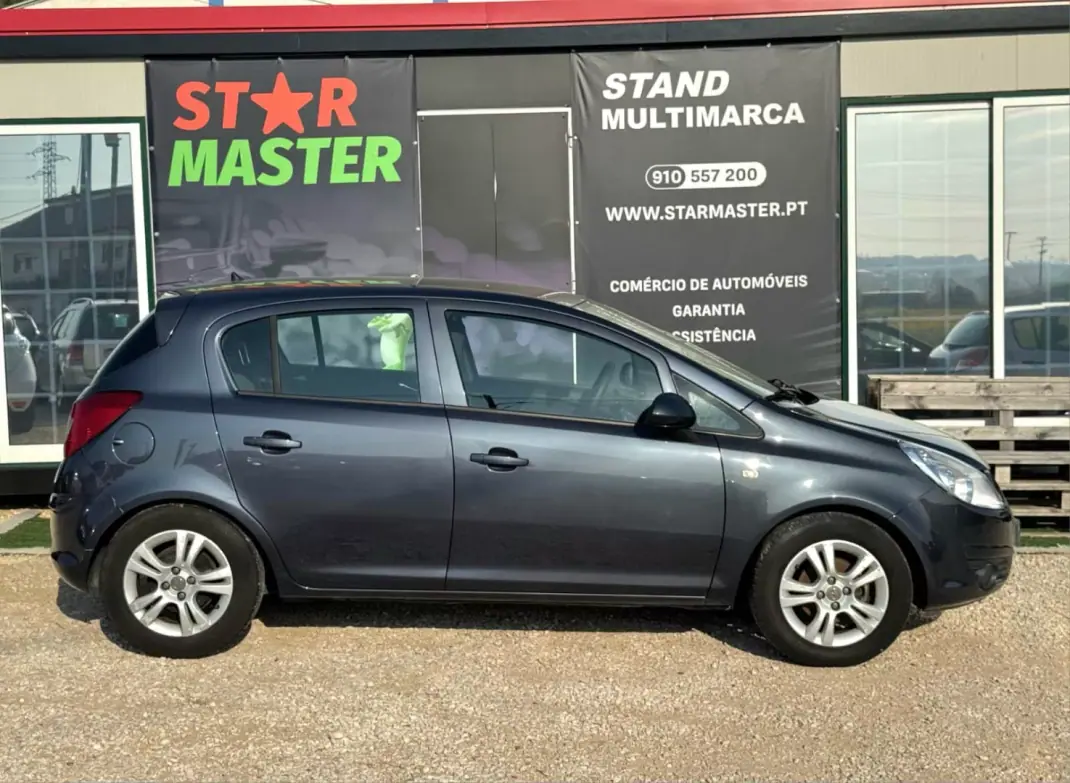 Opel Corsa 2010 - 4980 EUR, 103125 km - AUTO.MOTO.pt - 103125km - foto 5 de 17