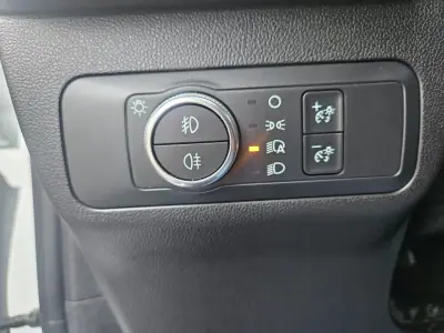 Ford Kuga 2022 - 18800 EUR, 129800 km - AUTO.MOTO.pt - 129800km - foto 27 de 49