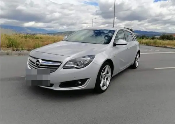 Opel INSIGNIA SPORTS TOURER SW 2015
