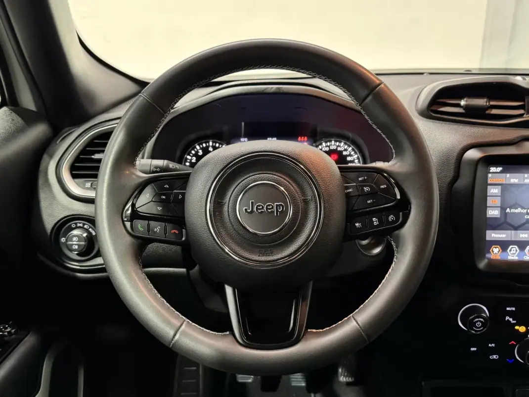 Jeep Renegade 2021 - 18490 EUR, 55000 km - AUTO.MOTO.pt - 55000km - foto 16 de 28