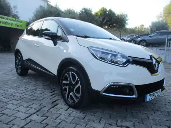 Renault Captur Energy Tce 90 S S Xmod 2015 Petrol — 130 000 km Renault Captur Energy Tce 90 S S Xmod 2015 Petrol