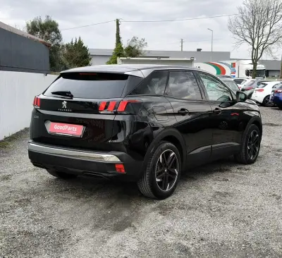 Peugeot 3008 2018 - 15990 EUR, 200391 km - AUTO.MOTO.pt - 200391km - foto 8 de 25