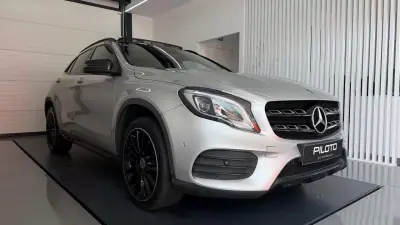 Mercedes-Benz GLA 250 2017 - 26990 EUR, 119434 km - AUTO.MOTO.pt - 119434km - foto 5 de 33