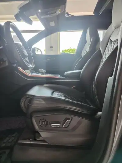 Audi SQ8 2020 - 81500 EUR, 141000 km - AUTO.MOTO.pt - 141000km - foto 26 de 37