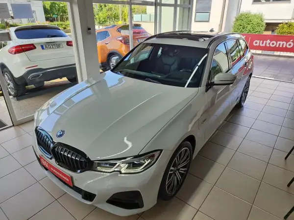 BMW 330 2022 - 36750 EUR, 83300 km - AUTO.MOTO.pt - 83300km - foto 6 de 38