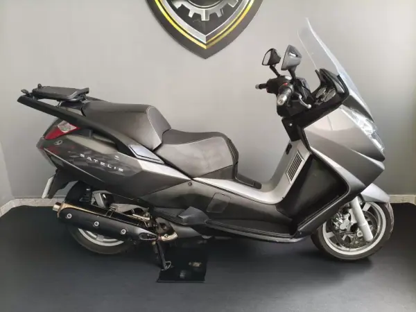 Peugeot 2010 - 2450 EUR, 23000 km - AUTO.MOTO.pt - 23000km - foto 4 de 21