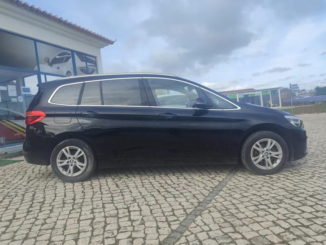 BMW 216 Gran Tourer 2018 - 18900 EUR, 103000 km - AUTO.MOTO.pt - 103000km - foto 5 de 26
