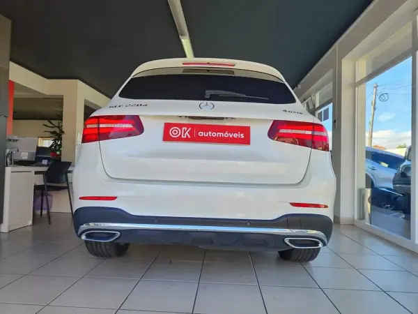 Mercedes-Benz GLC 220 2015 - 27450 EUR, 178000 km - AUTO.MOTO.pt - 178000km - foto 8 de 39