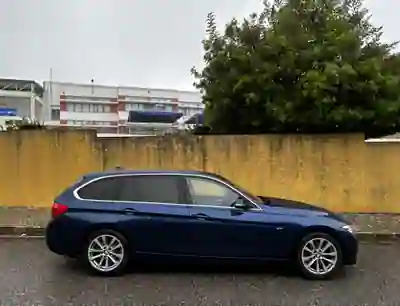BMW 320 2017 - 18900 EUR, 123250 km - AUTO.MOTO.pt - 123250km - foto 2 de 10