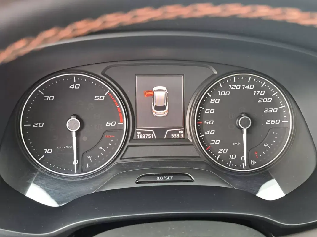 SEAT Leon X-Perience 2016 - 12990 EUR, 183751 km - AUTO.MOTO.pt - 183751km - foto 30 de 46