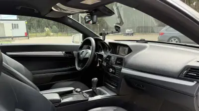 Mercedes-Benz E 250 2010 - 18500 EUR, 0 km - AUTO.MOTO.pt - foto 38 de 56