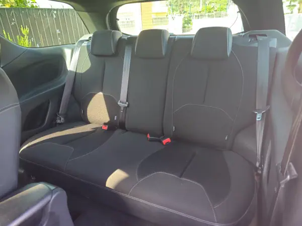 Citroën DS3 2011 - 8500 EUR, 163000 km - AUTO.MOTO.pt - 163000km - foto 9 de 12