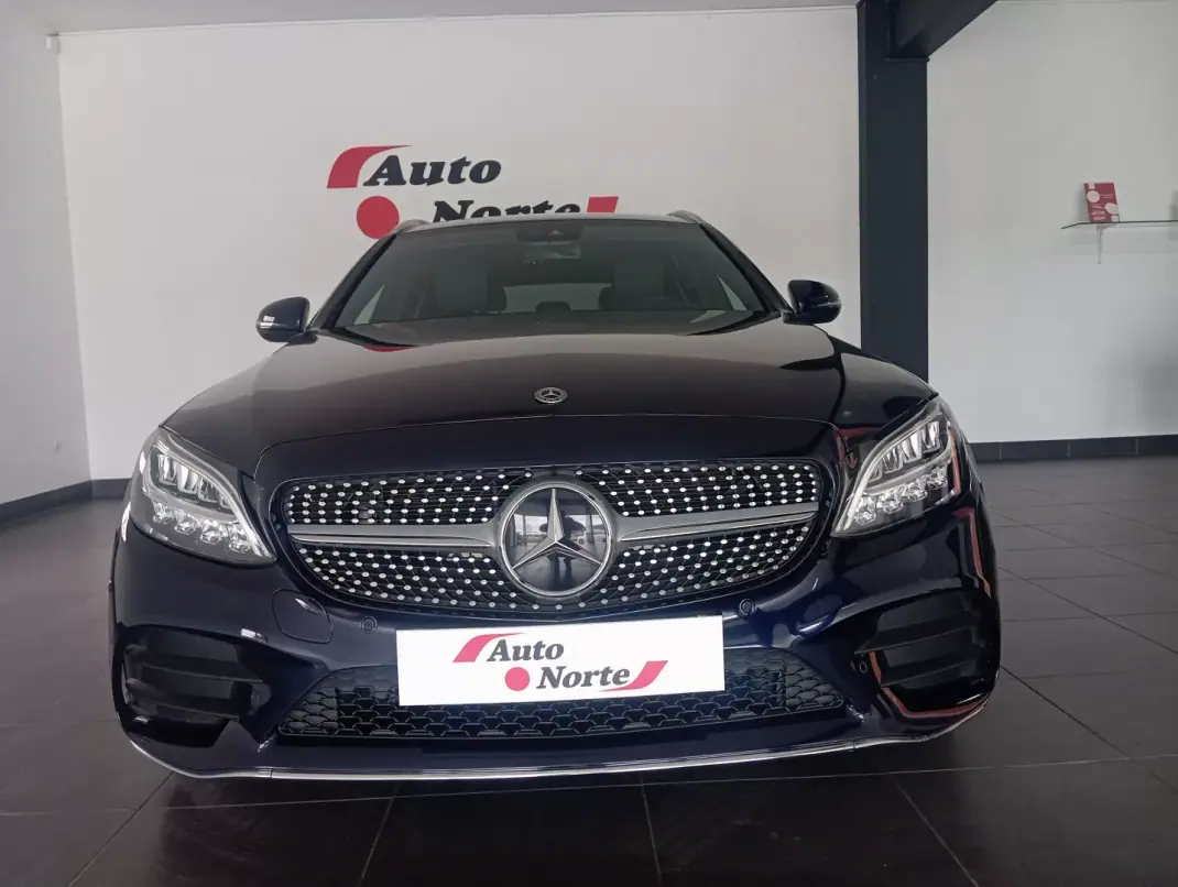 Mercedes-Benz C 220 2019 - 28300 EUR, 140000 km - AUTO.MOTO.pt - 140000km - foto 5 de 36