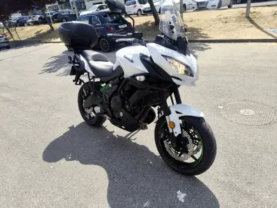 Kawasaki Versys 2019 - 5980 EUR, 70000 km - AUTO.MOTO.pt - 70000km - foto 7 de 24