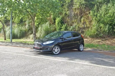 Ford Fiesta 2015 - 204000km