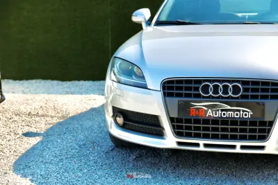 Audi TT Coupé 2006 - 17400 EUR, 74000 km - AUTO.MOTO.pt - 74000km - foto 5 de 24