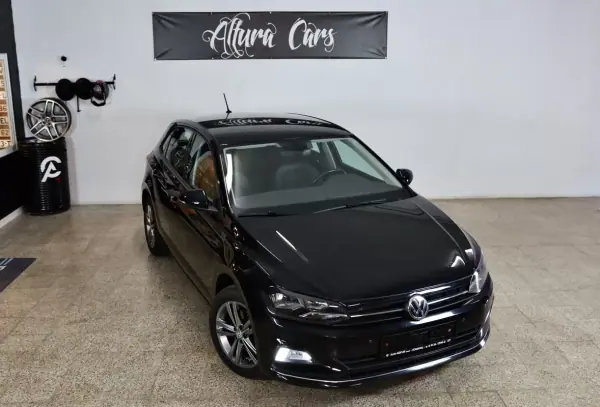 Volkswagen Polo 2018 - 15900 EUR, 130000 km - AUTO.MOTO.pt - 130000km - foto 3 de 20