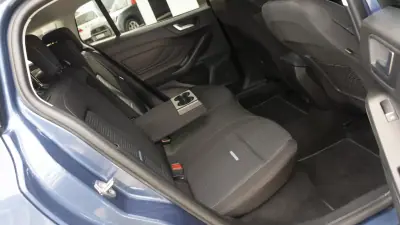 Ford Focus SW 2023 - 14900 EUR, 79000 km - 79000km - foto 11 de 41