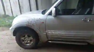 Mitsubishi Pajero 2000 — foto 6 de 8
