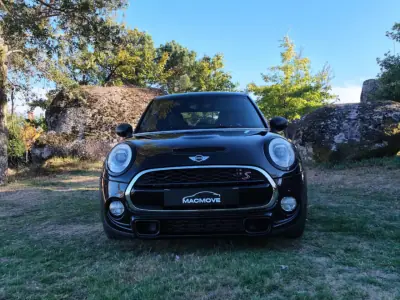 MINI 5 Portas 2015 - 14990 EUR, 146800 km - foto 3 de 11