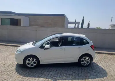Citroën C3 2012 - 6500 EUR, 110000 km - AUTO.MOTO.pt - 110000km - foto 3 de 14