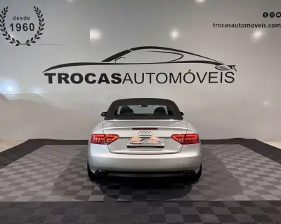 Audi A5 Cabrio 2009 - 15900 EUR, 186000 km - AUTO.MOTO.pt - 186000km - foto 34 de 45