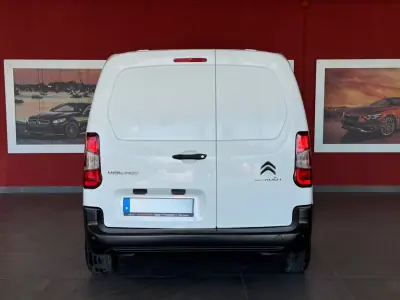 Citroën BERLINGO 1.5 BlueHDi 100 S&S Club M 2022 - 15990 EUR, 92798 km - AUTO.MOTO.pt - 92798km - foto 10 de 19
