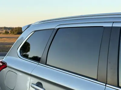 Mitsubishi Outlander 2021 — foto 4 de 37