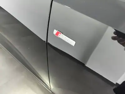 Audi Q8 2019 - 60000 EUR, 180000 km - AUTO.MOTO.pt - 180000km - foto 9 de 36