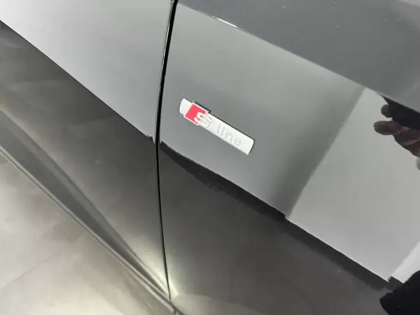 Audi Q8 2019 - 60000 EUR, 180000 km - AUTO.MOTO.pt - 180000km - foto 9 de 36