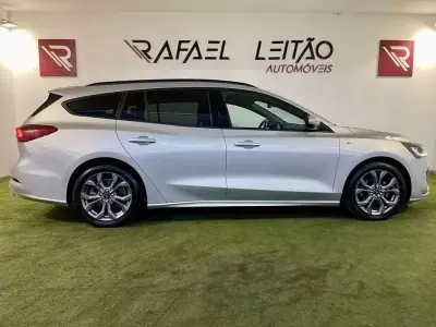 Ford Focus SW 2023 - 18750 EUR, 88000 km - AUTO.MOTO.pt - 88000km - foto 7 de 33