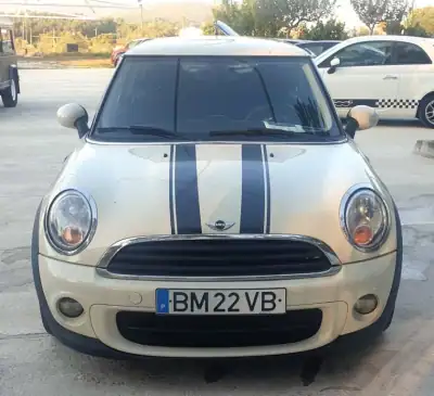 MINI One 2012 - 8990 EUR, 219000 km - AUTO.MOTO.pt - 219000km - foto 2 de 23