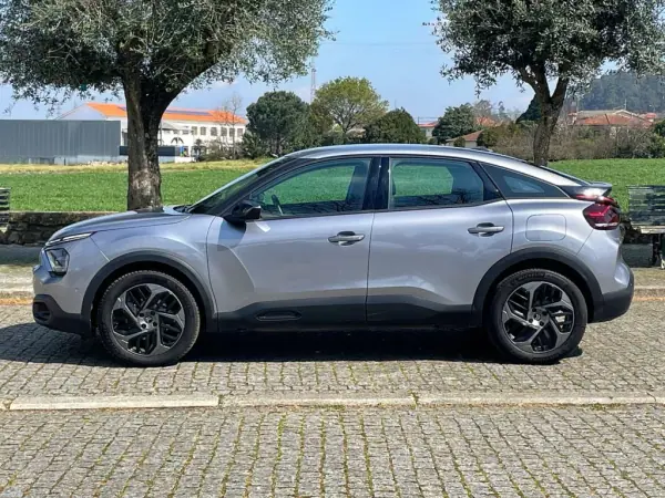 Citroën C4 2022 - 15900 EUR, 89000 km - AUTO.MOTO.pt - 89000km - foto 9 de 32