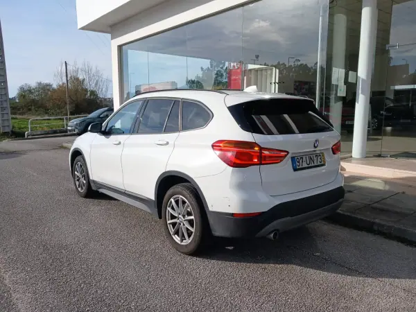 BMW X1 2018 - 18750 EUR, 225000 km - AUTO.MOTO.pt - 225000km - foto 8 de 27