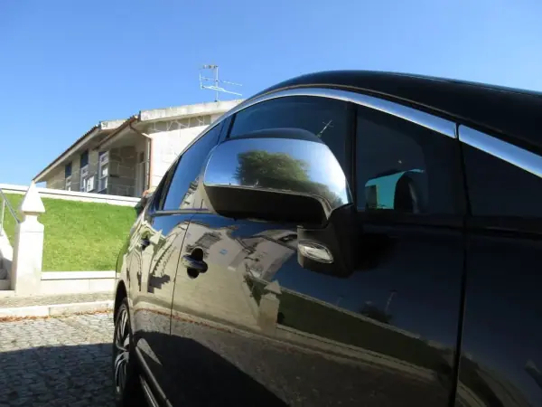 Peugeot 3008 2016 - 13990 EUR, 143000 km - AUTO.MOTO.pt - 143000km - foto 15 de 53