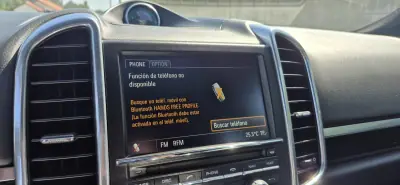 Porsche Cayenne 2010 - 25000 EUR, 254000 km - AUTO.MOTO.pt - 254000km - foto 27 de 31