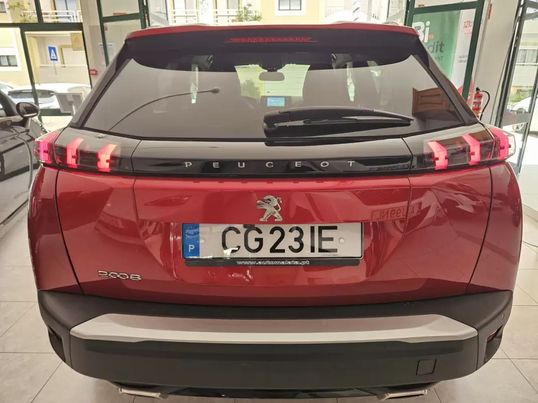 Peugeot 2008 2021 - 16500 EUR, 169015 km - AUTO.MOTO.pt - 169015km - foto 21 de 22