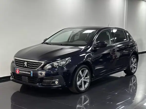 Peugeot 308 2019 - 14500 EUR, 50000 km - AUTO.MOTO.pt - 50000km - foto 2 de 51