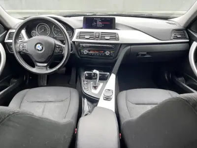 BMW 320 2013 - 13900 EUR, 220000 km - AUTO.MOTO.pt - 220000km - foto 43 de 55