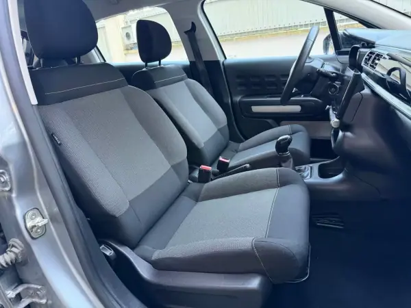 Citroën C3 2018 - 9250 EUR, 35168 km - AUTO.MOTO.pt - 35168km - foto 24 de 44