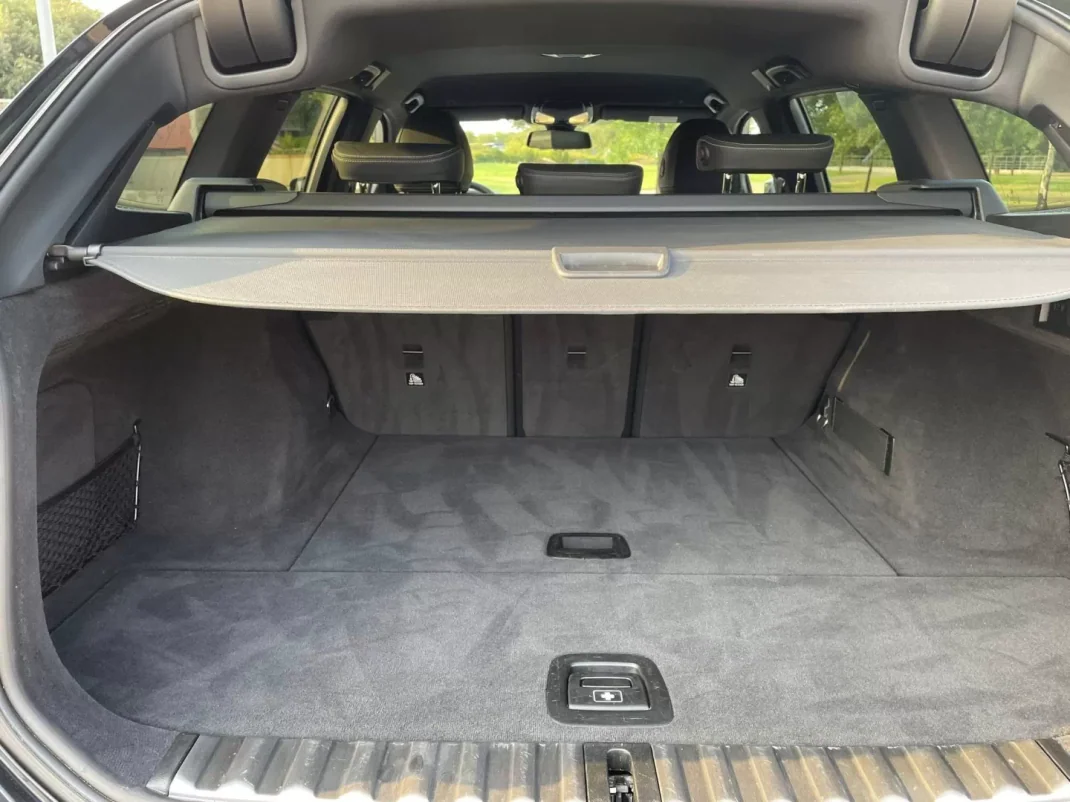 BMW 320 2022 - 34900 EUR, 136000 km - AUTO.MOTO.pt - 136000km - foto 13 de 14