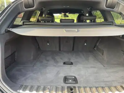 BMW 320 2022 - 34900 EUR, 136000 km - AUTO.MOTO.pt - 136000km - foto 13 de 14